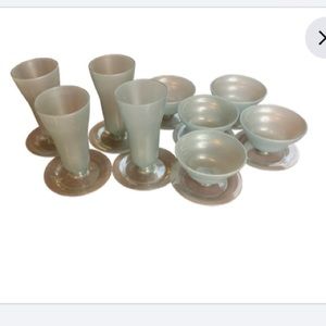 Tupperware parfait and desert containers.